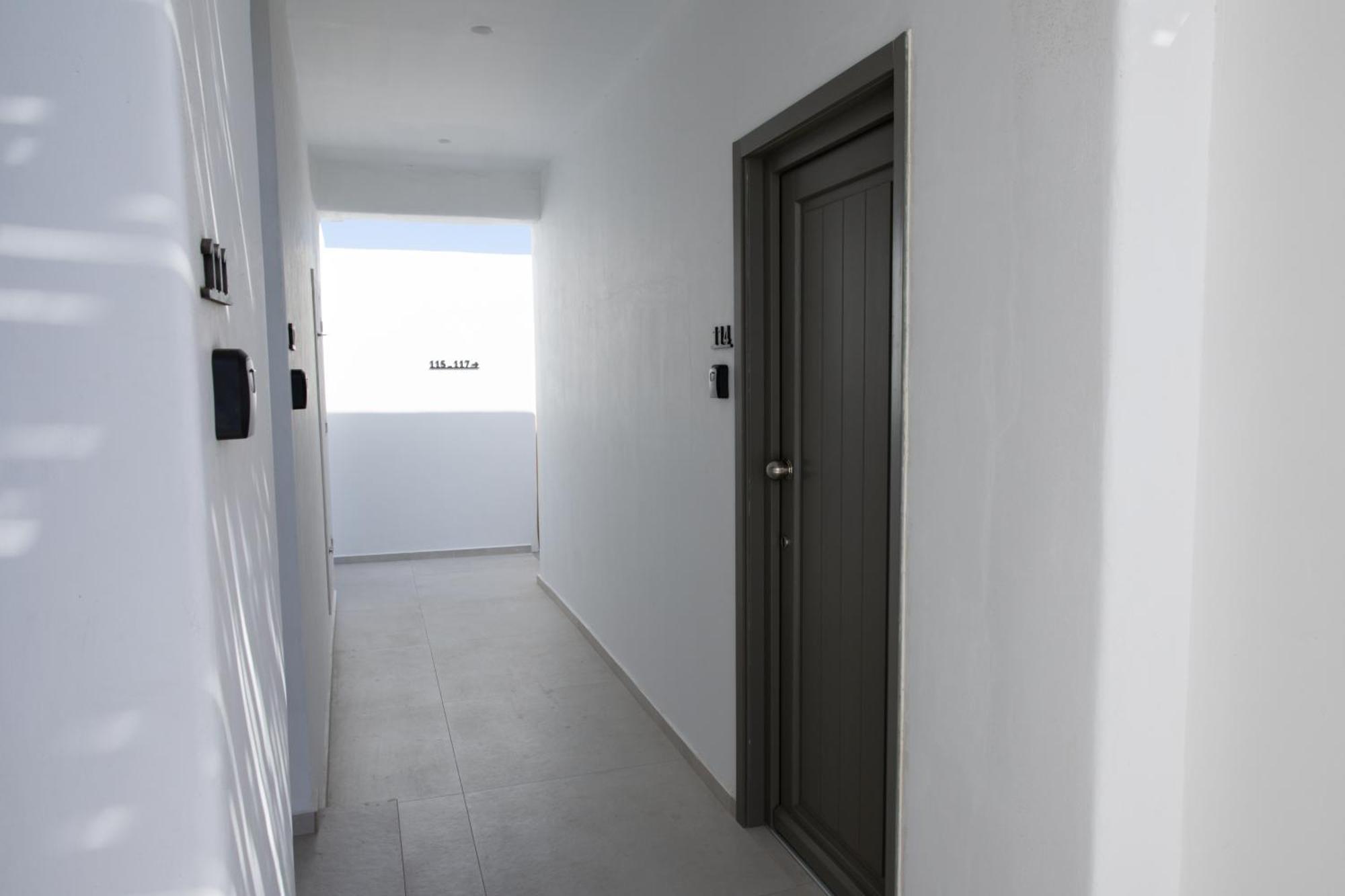 Aerostay Mykonos Mykonos Town Exterior photo